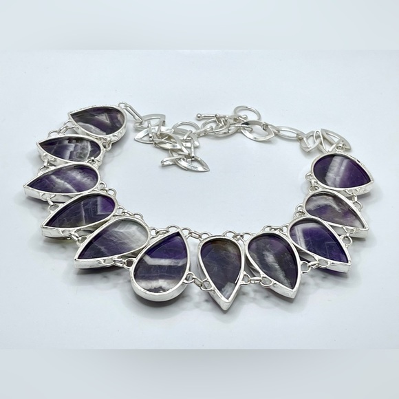 Beautiful Almond Shape Chevron Amethyst Necklace - Picture 8 of 12